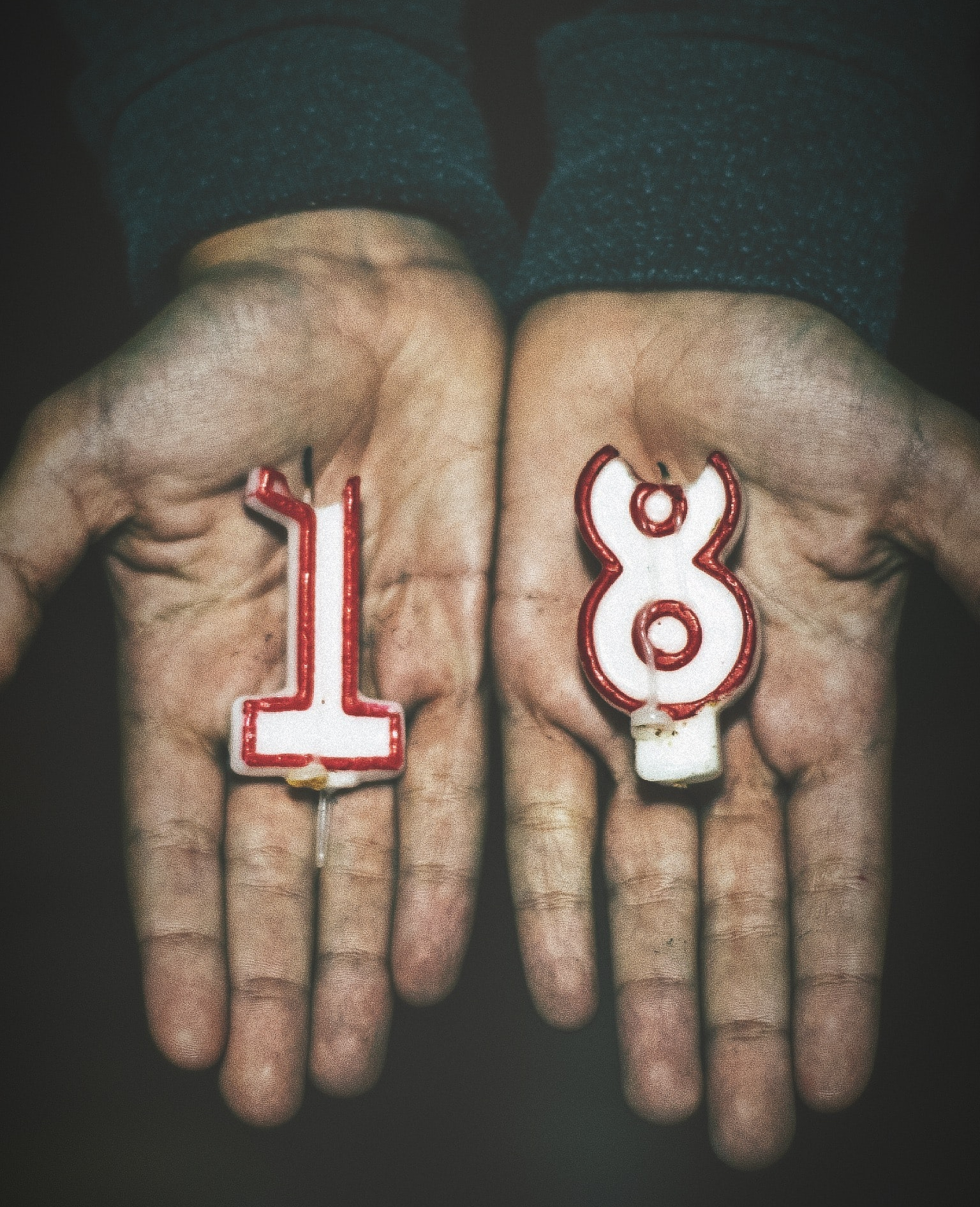 pablo-guerrero-XuQtnMqSTpI-unsplash