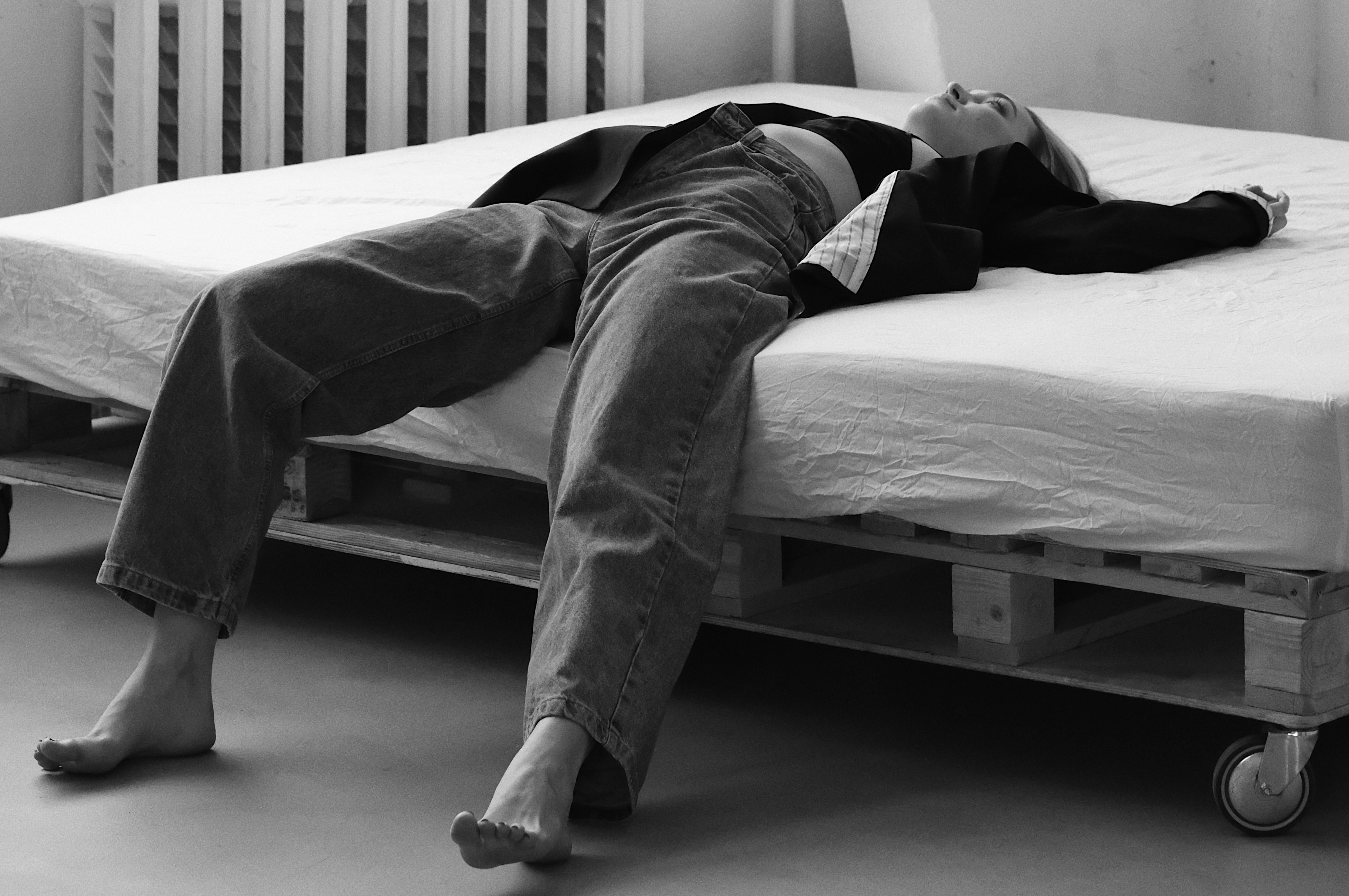 pexels-kira-schwarz-6869086